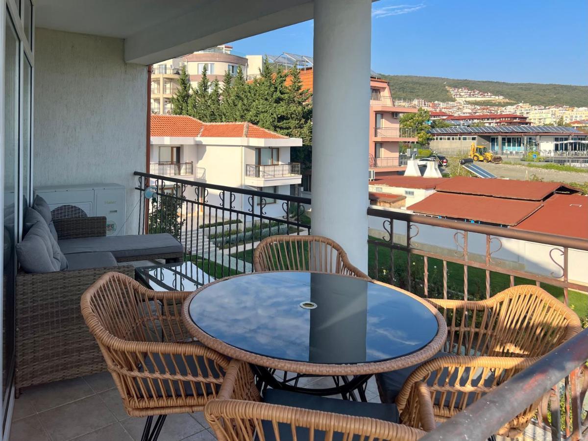 Beachfront Havana Sveti Vlas Eksteriør bilde
